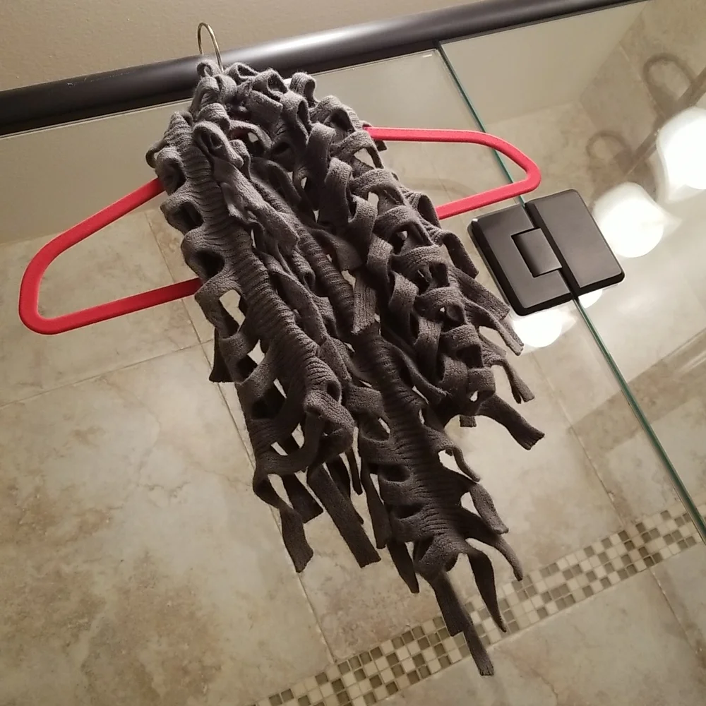 Grey Knit Scarf - Picture 11 of 11